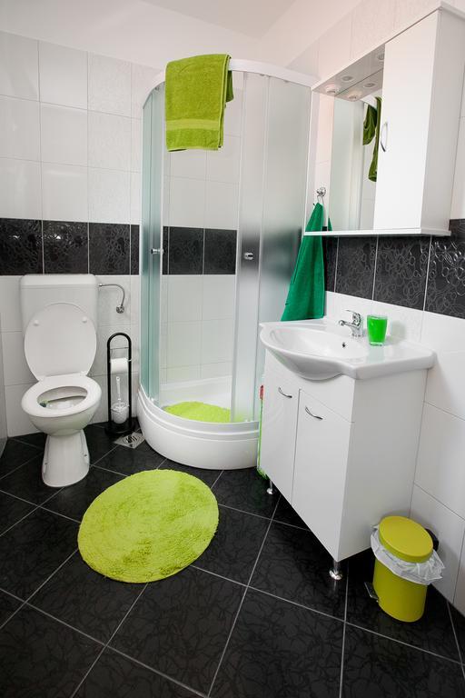 Apartma Mtv With Privatne Parking