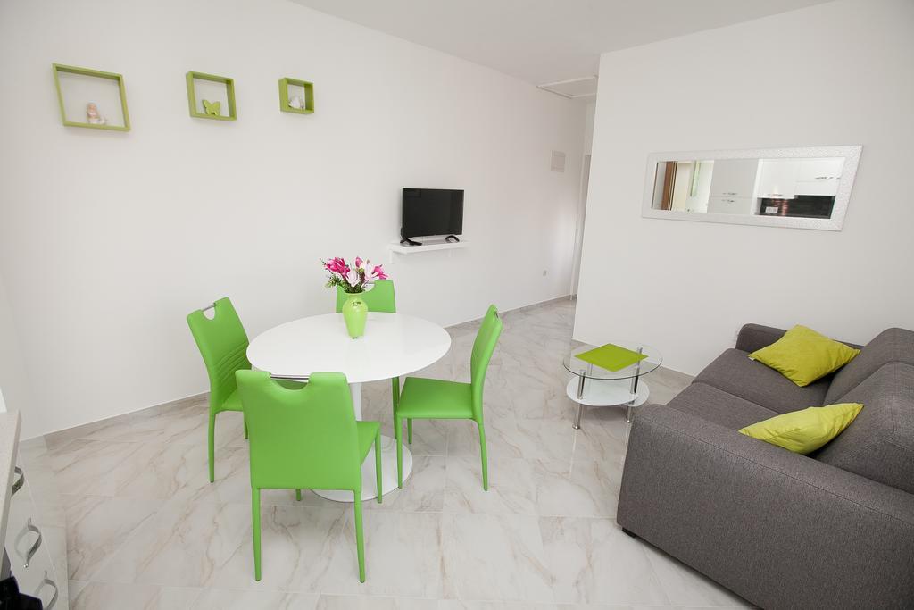 Apartment Mtv With Privatne Parking *