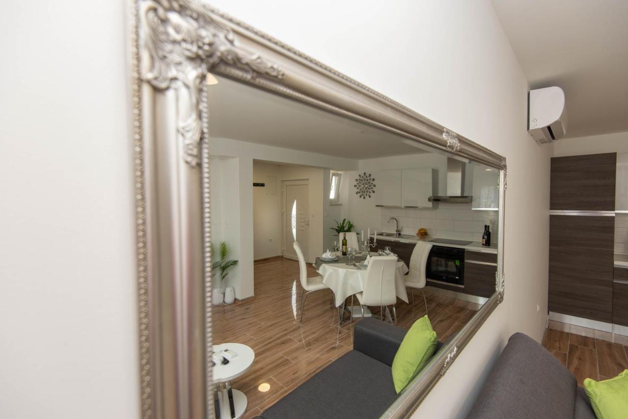 Apartment Mtv With Privatne Parking Zadar